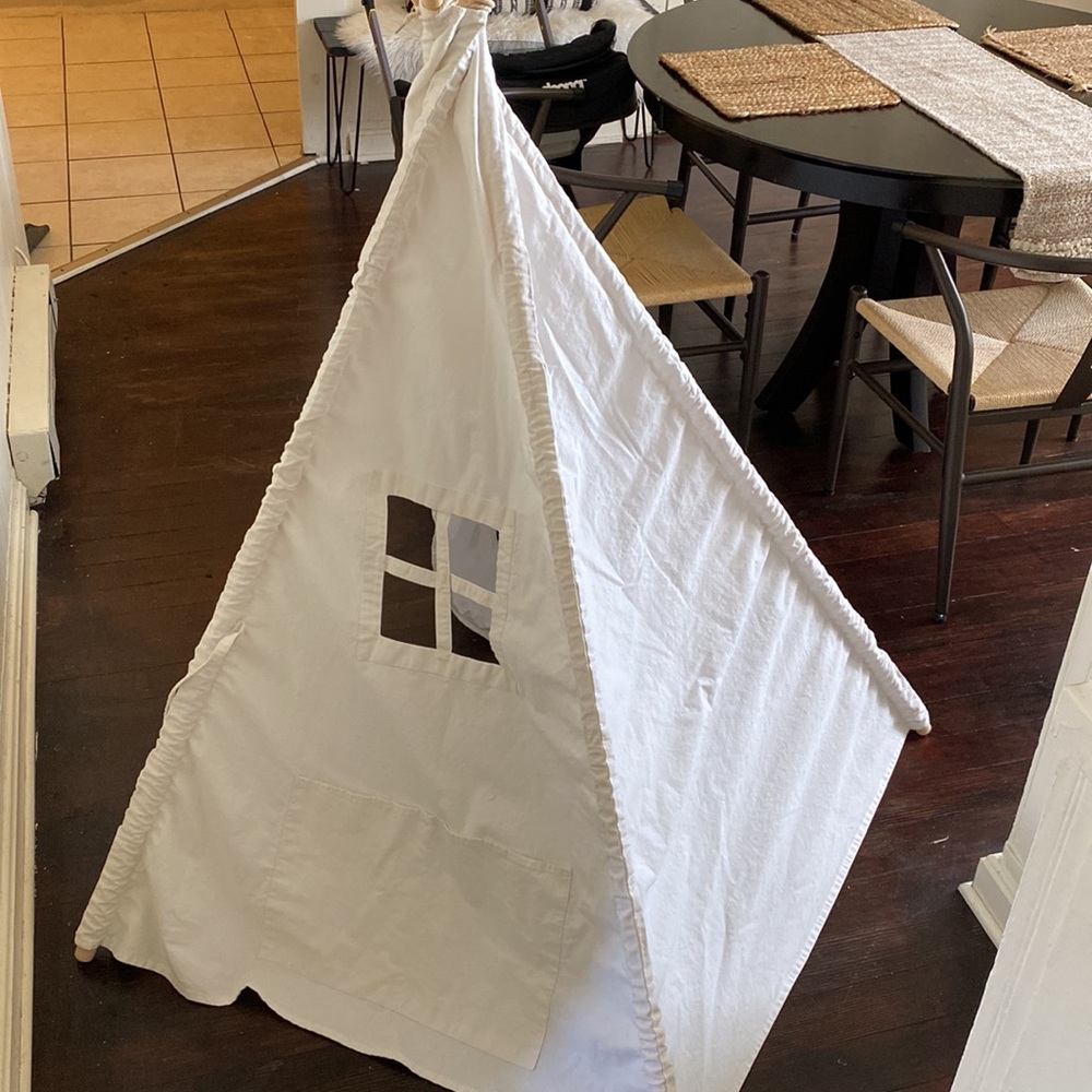 Toddler teepee